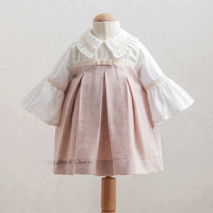 Vintage Bell sleeve dress