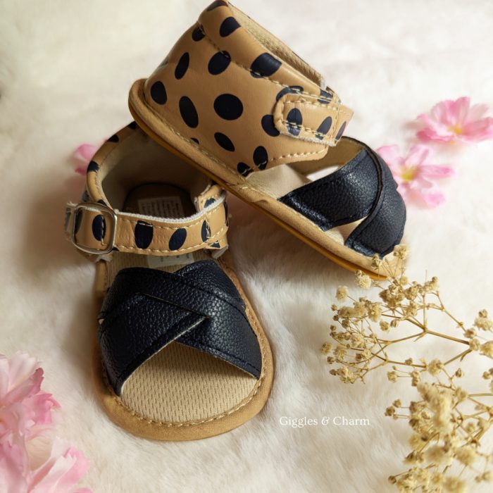 Brown dotted Pre-walker Sandals