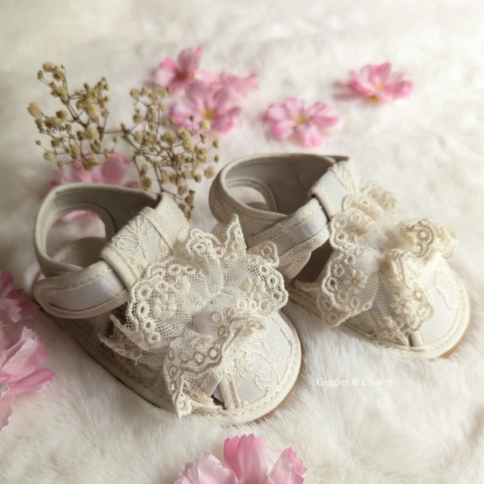 Pretty Lace Sandals