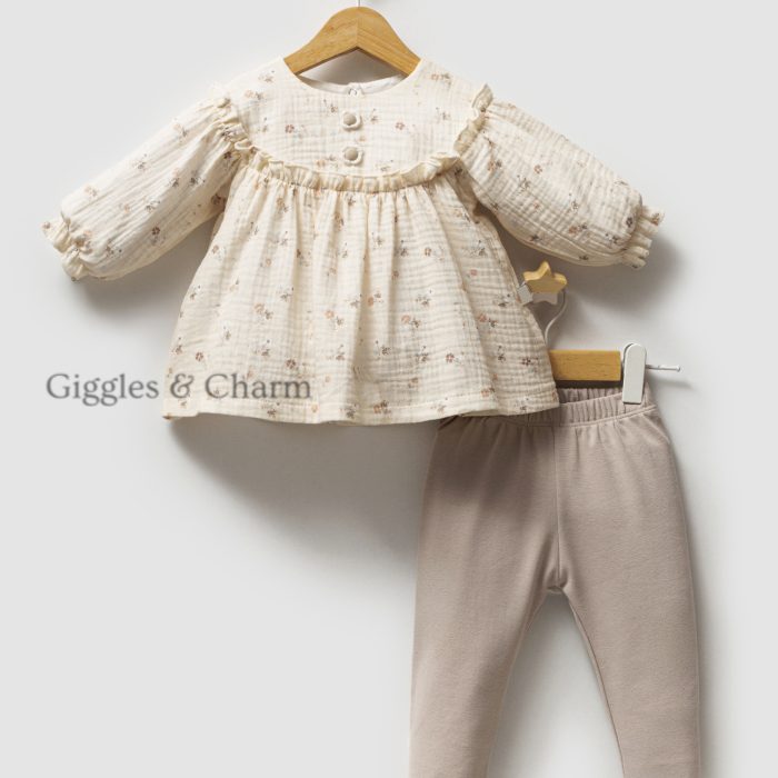 Babydoll floral blouse with Knit leggings