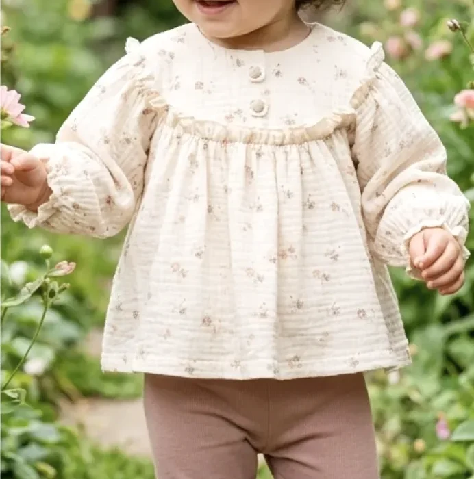 Babydoll floral blouse with Knit leggings