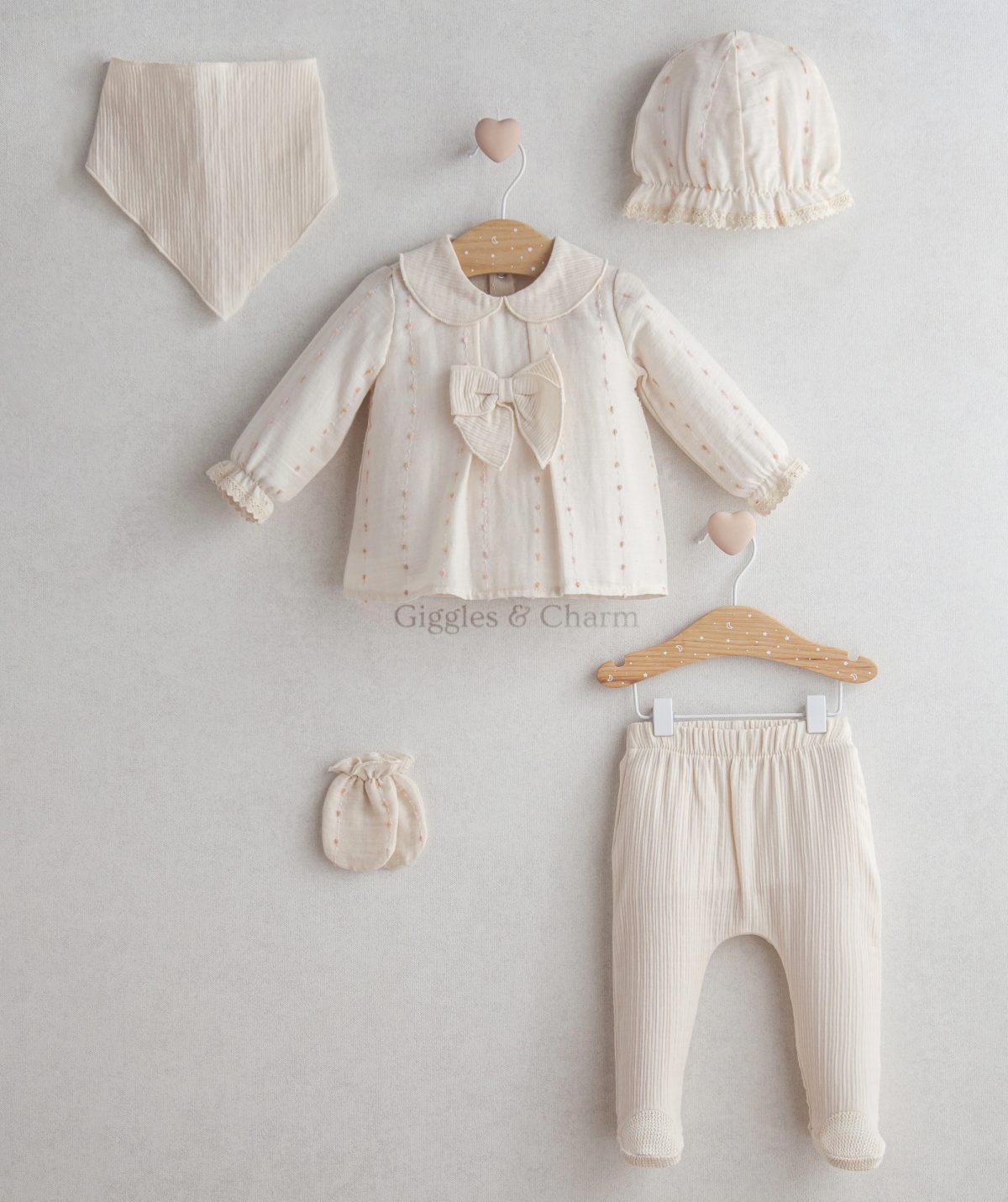 5-Piece Newborn Girl Bow outfit set