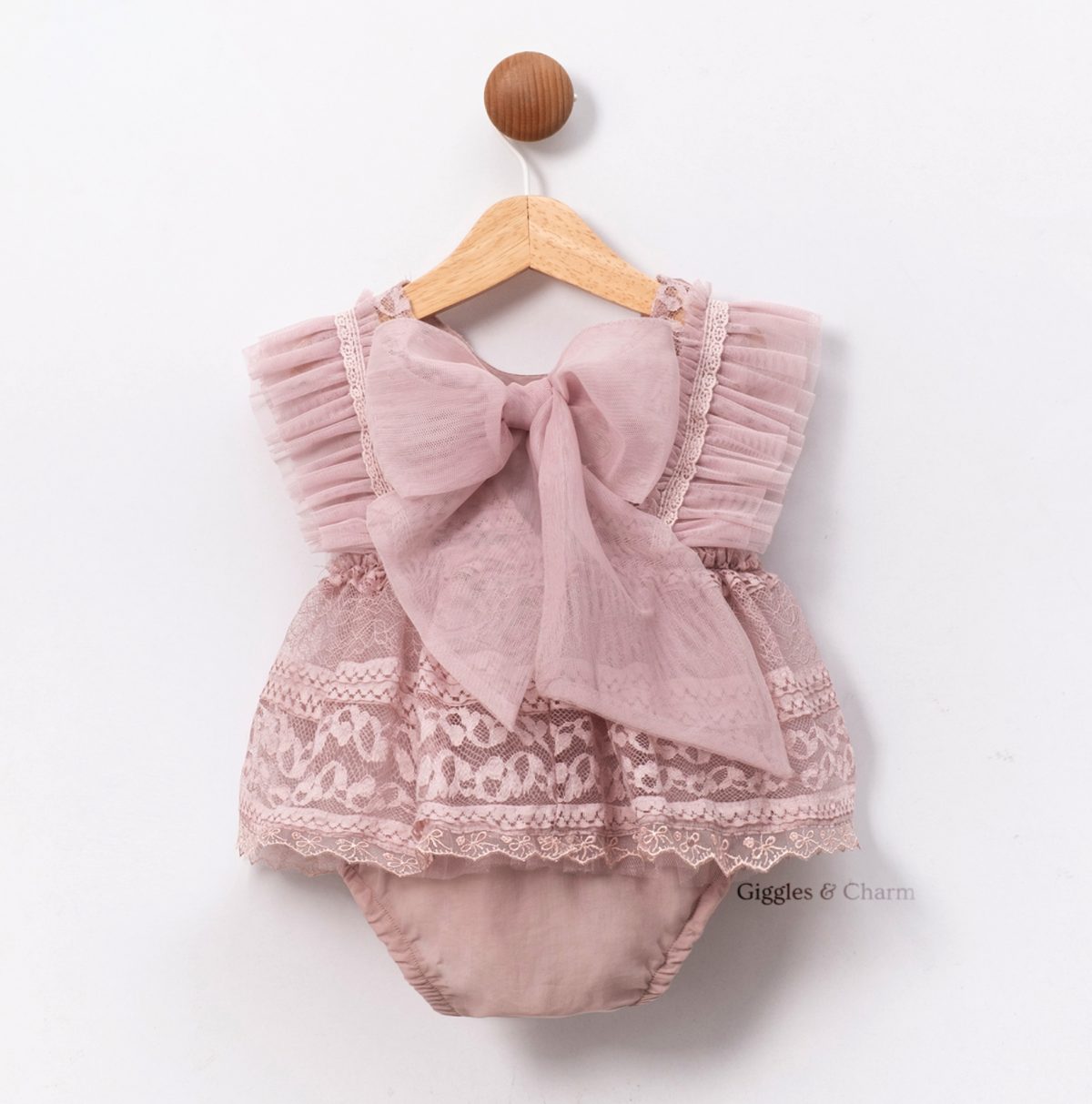 Feathered lace onesie - Image 2